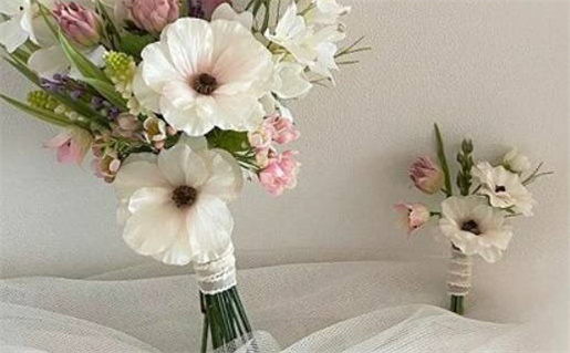 八字三个金一个木是什么命_八字三个金一个木是什么命格