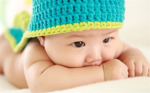 【精选】何姓精致典雅的男宝名字，含五行八字分析